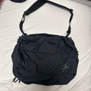 ION GEAR ORGANIZER